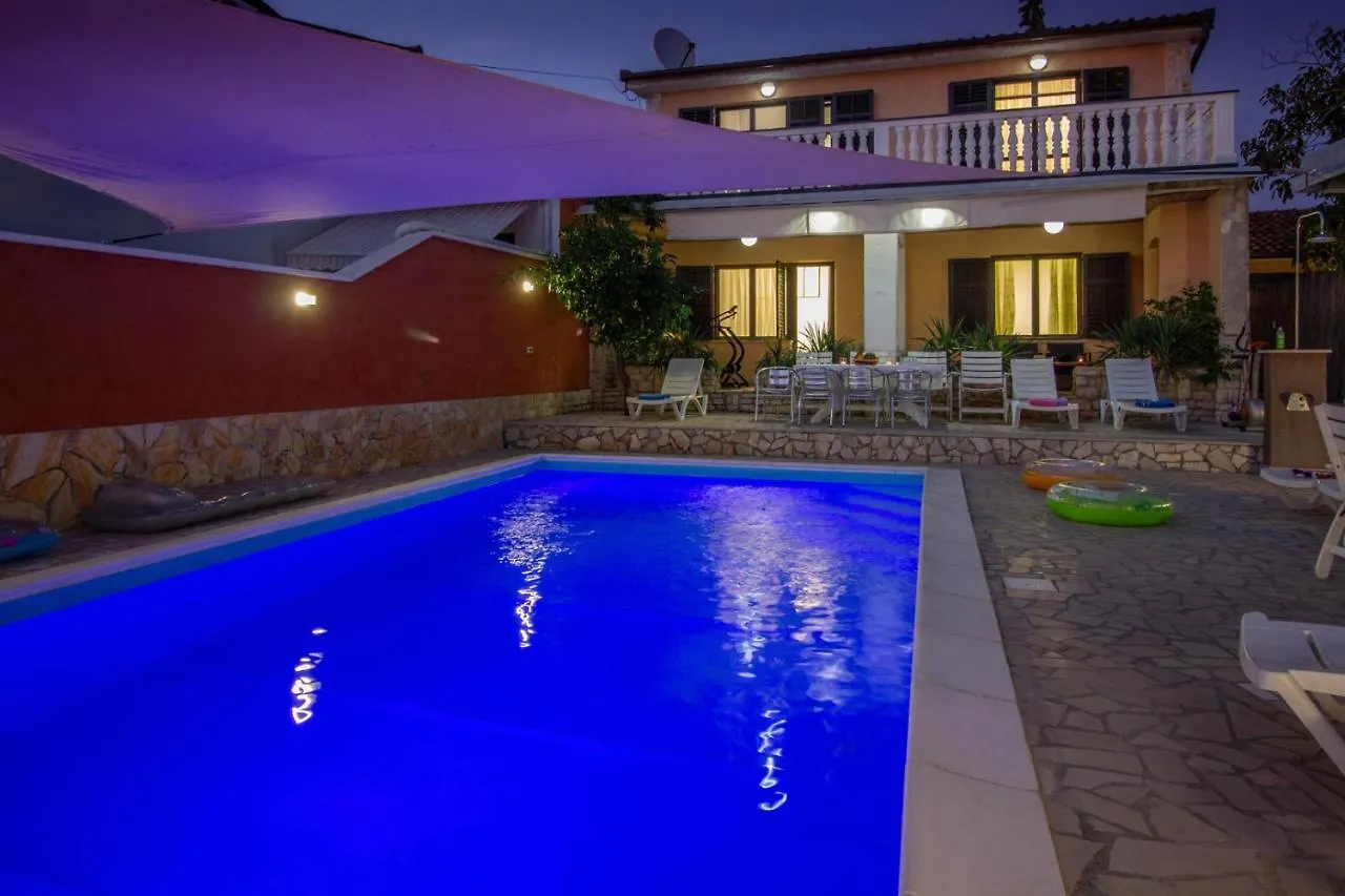 Beautiful Villa Esperanza With Private Pool Near The Beach Pula Croatia
