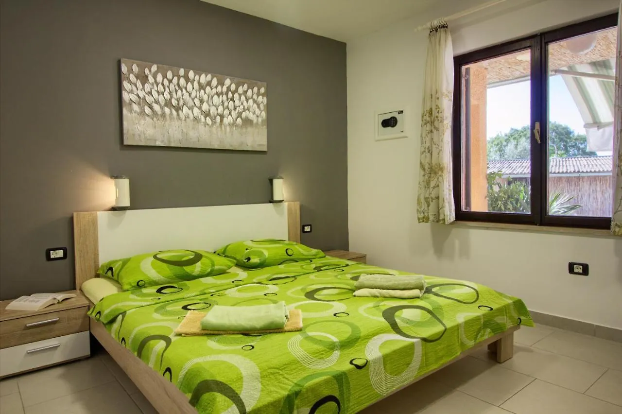Beautiful Villa Esperanza With Private Pool Near The Beach Pula
